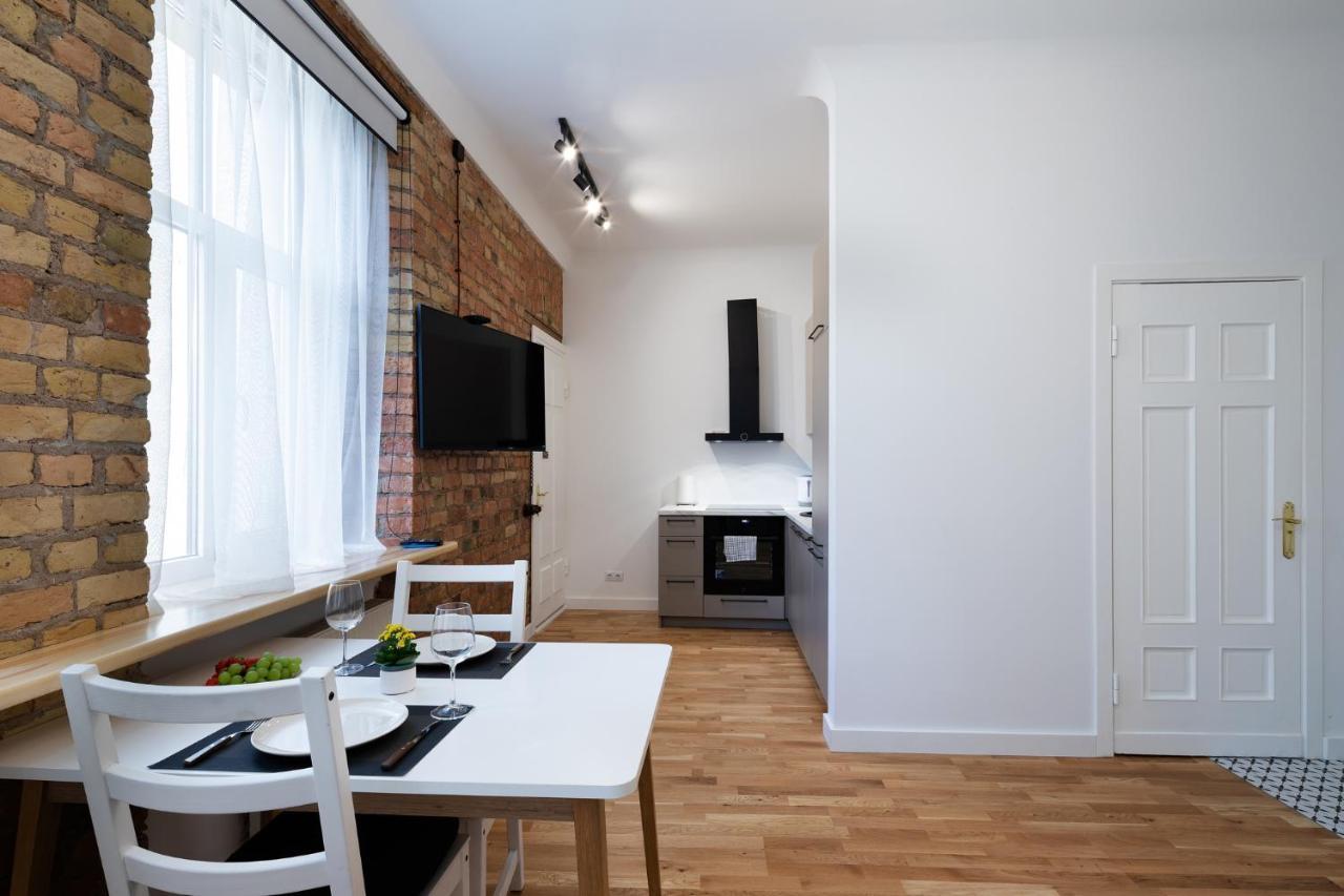 Brivibas House Design Apartments In City Center Riga Kültér fotó