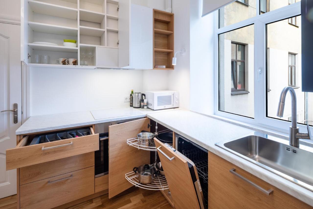 Brivibas House Design Apartments In City Center Riga Kültér fotó
